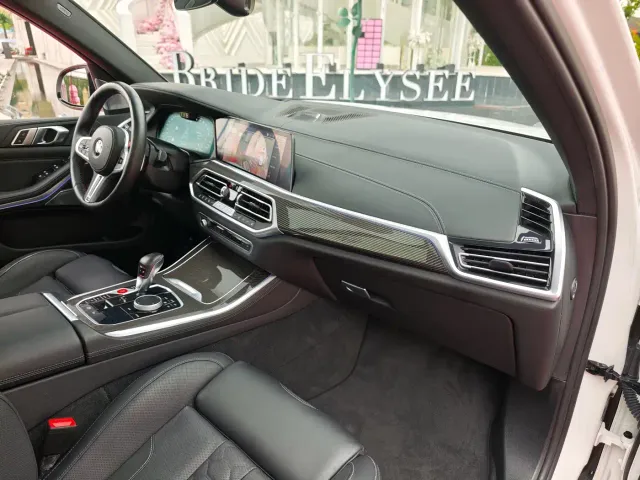 BMW X5 M — Фото автомобиля 12