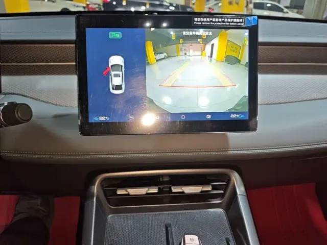 BYD Qin PLUS — Фото автомобиля 12