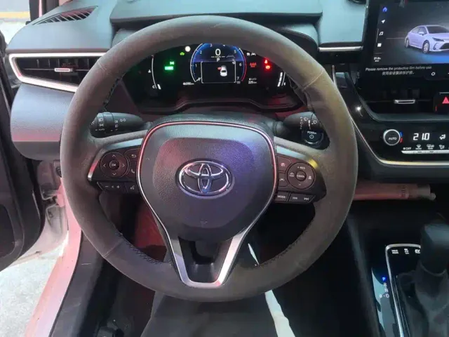 Toyota Corolla — Фото автомобиля 15