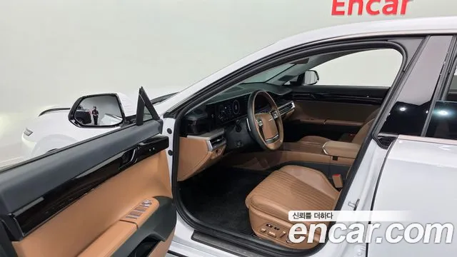 Hyundai Grandeur GN7 — Фото автомобиля 10
