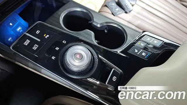 Kia K8 2.5 Бензин 2WD — Фото автомобиля 9