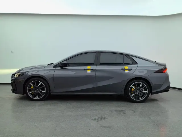 GAC Trumpchi Emkoo — Фото автомобиля 10