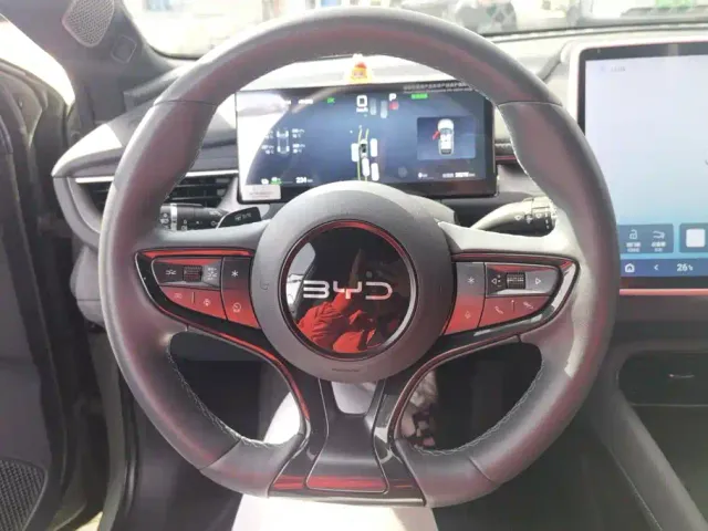 BYD Seal 06 GT — Фото автомобиля 15
