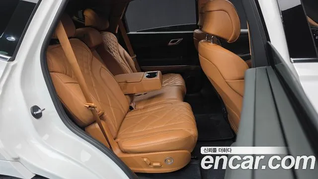 Genesis GV80 — Фото автомобиля 12