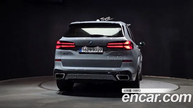 BMW X5 xDrive 40i M Sport — Фото автомобиля 4