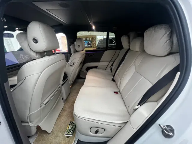 Li Auto i6 — Фото автомобиля 12