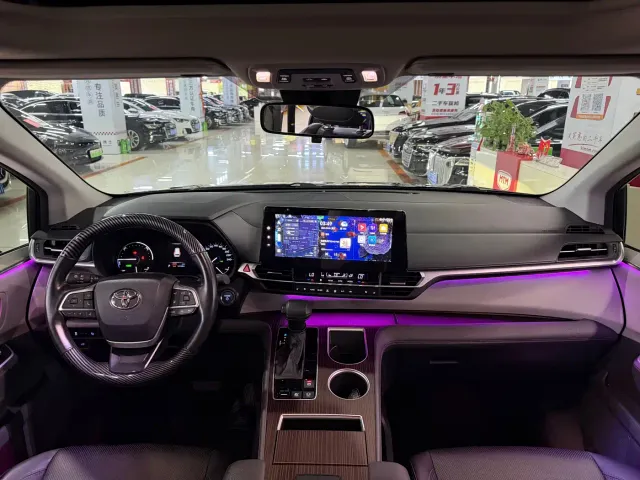 Toyota Granvia — Фото автомобиля 5