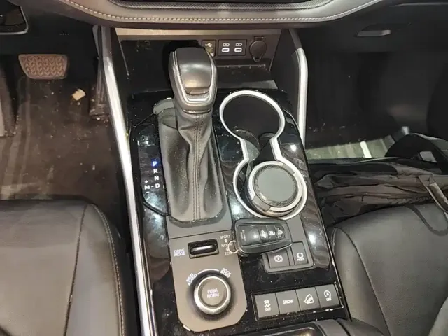 Toyota Highlander 2022 380T 4WD Premium 7-Seater — Фото автомобиля 13