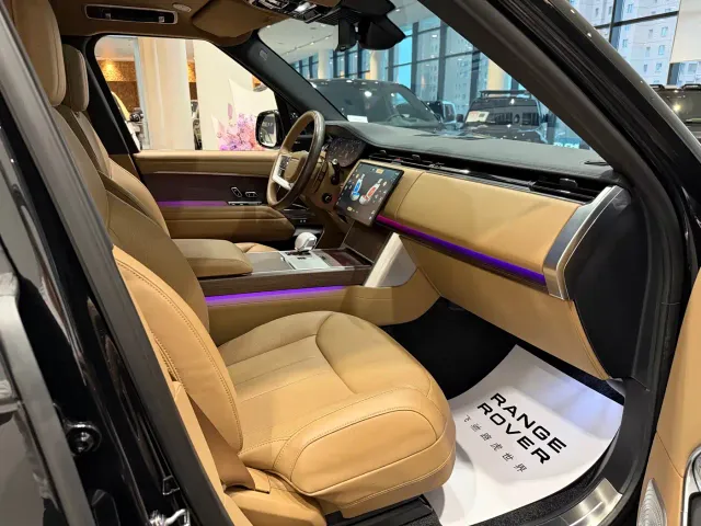 Land Rover Range Rover — Фото автомобиля 23