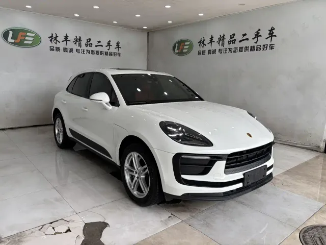 Porsche Macan — Фото автомобиля 3