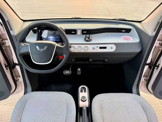 Wuling Hongguang Mini EV — Фото автомобиля 7