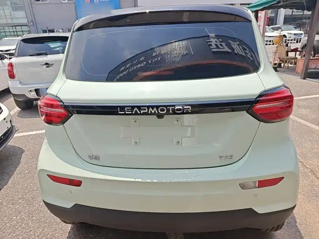 Leapmotor T03 — Фото автомобиля 5