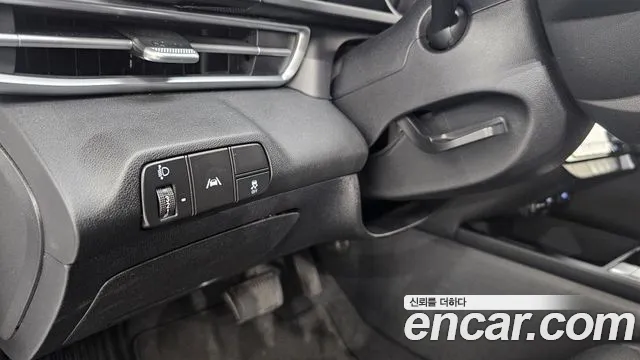 Hyundai AVANTE Avante (CN7) — Фото автомобиля 18