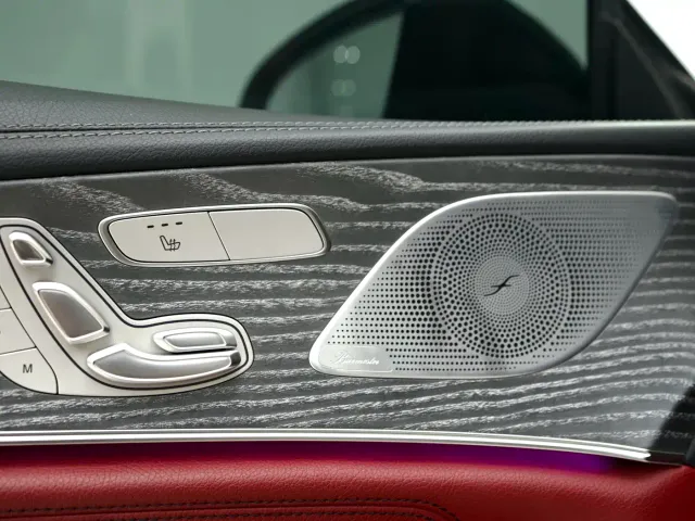 Mercedes-Benz CLS-Class — Фото автомобиля 11
