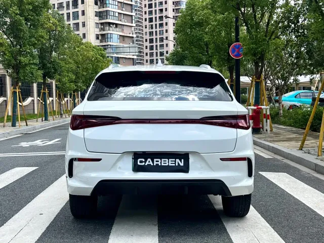 BYD e2 — Фото автомобиля 6