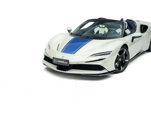 Ferrari SF90 2021 3.9T V8 Spider — Фото автомобиля 11