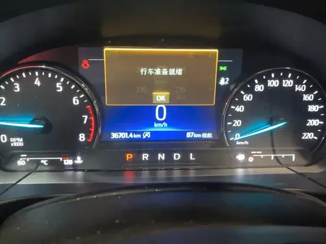 Ford Escape — Фото автомобиля 14