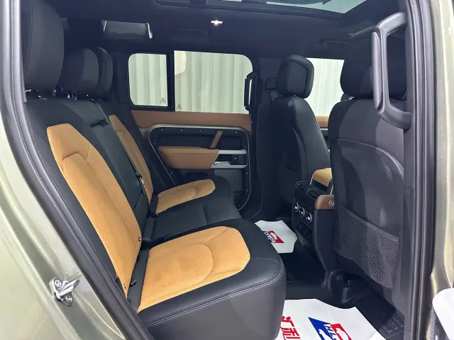 Land Rover Land Rover Defender 2023 Model 110 3.0T P400 X-DYNAMIC HSE — Фото автомобиля 20