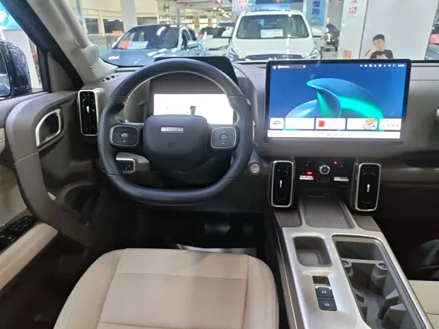 Haval Big Dog — Фото автомобиля 12