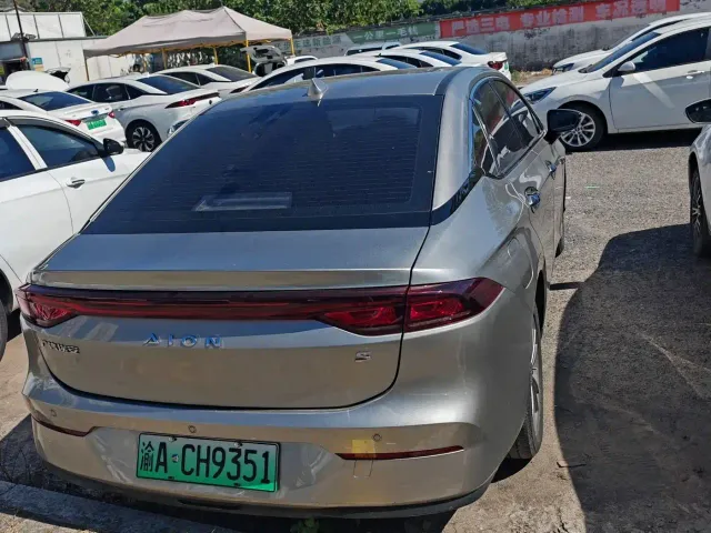 GAC Aion S — Фото автомобиля 13