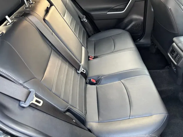 Toyota Wildlander — Фото автомобиля 12