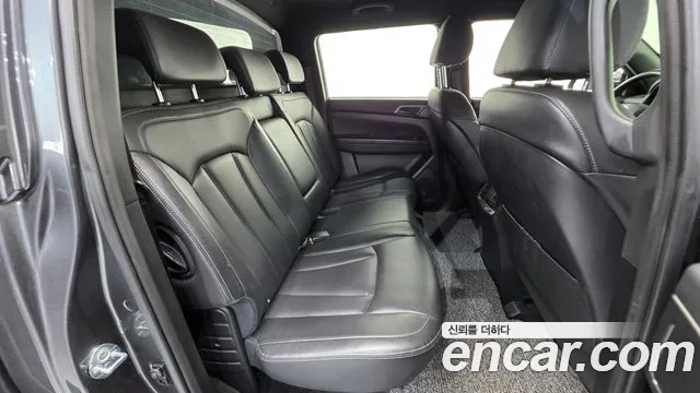 KG_Mobility_Ssangyong Rexton Новый Rexton Sport Дизель 2.2 4WD — Фото автомобиля 19