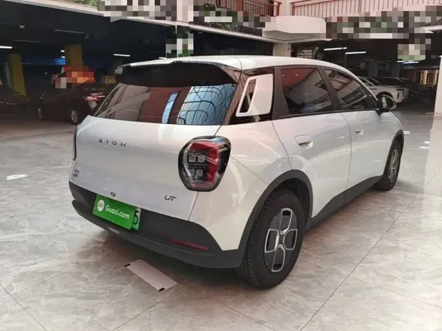 GAC Aion UT — Фото автомобиля 6