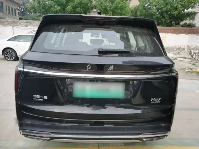 Hongqi HS7 PHEV — Фото автомобиля 5