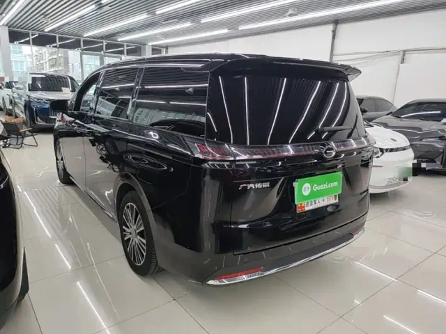 GAC Trumpchi E8 — Фото автомобиля 4