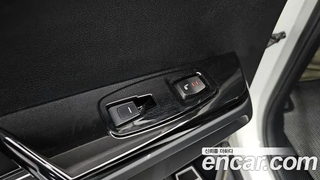 KG_Mobility_Ssangyong Torres Torres Битопливный 1.5 4WD — Фото автомобиля 19