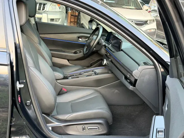Honda Accord — Фото автомобиля 9