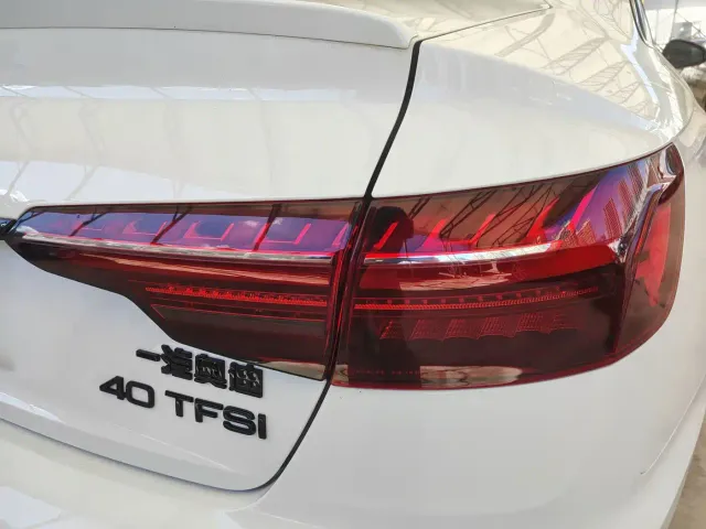 Audi A4L — Фото автомобиля 24