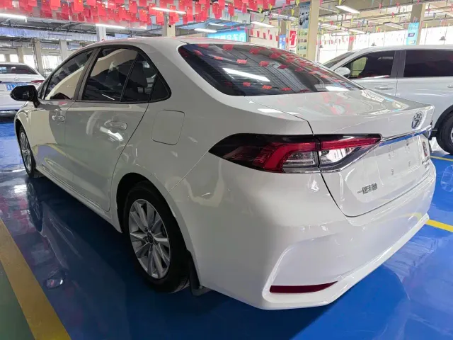 Toyota Corolla — Фото автомобиля 19