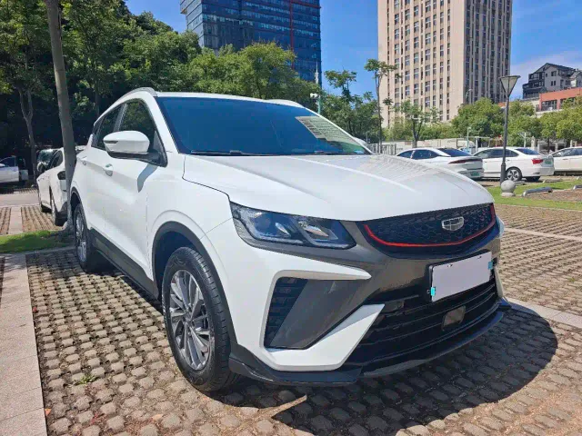 Geely Binyue — Фото автомобиля 3