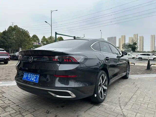 Volkswagen Lamando — Фото автомобиля 7