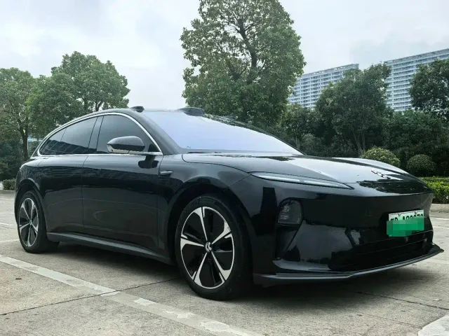 Nio ET5 Touring — Фото автомобиля 2