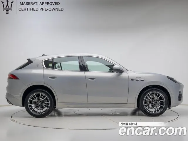 Maserati Grecale — Фото автомобиля 3