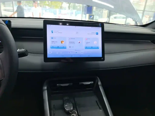 BYD Qin PLUS — Фото автомобиля 12