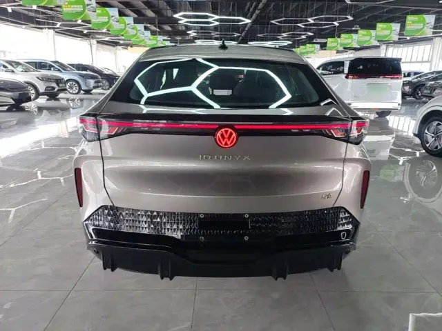 Volkswagen ID. Unyx 06 — Фото автомобиля 5