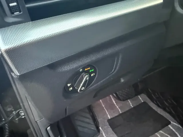 Volkswagen Passat — Фото автомобиля 21