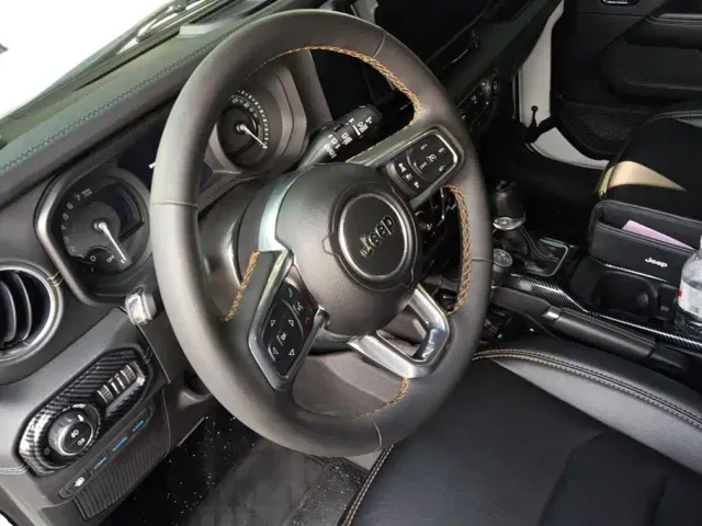 Jeep Wrangler 4xe — Фото автомобиля 15