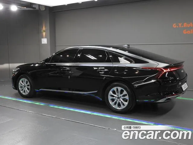 Kia K8 — Фото автомобиля 3