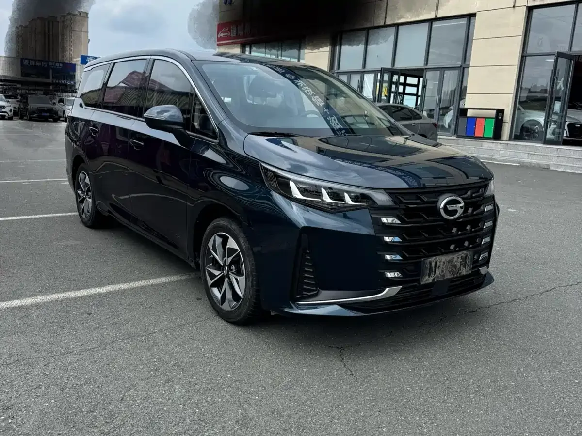 GAC Trumpchi Trumpchi M6 2021 PRO 270T DCT Luxury Edition — Фото автомобиля 3