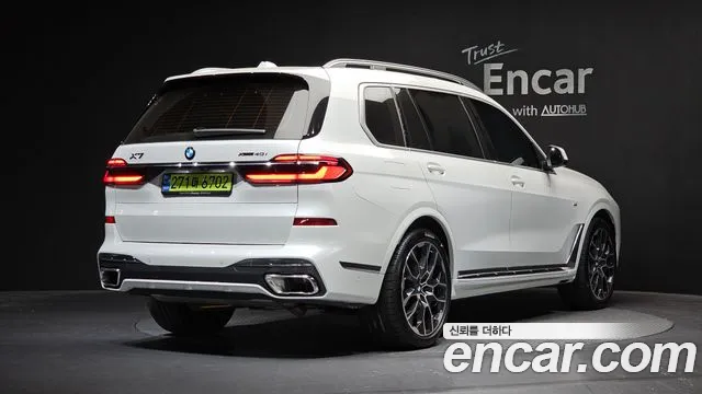 Фотография автомобиля — BMW X7 G07