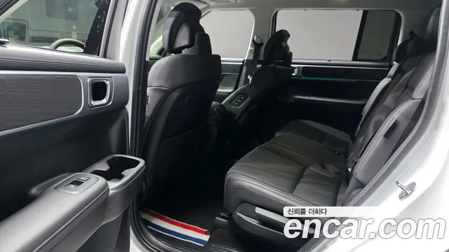 Hyundai Santafe Santa Fe (MX5) Бензин 2.5T 2WD — Фото автомобиля 12
