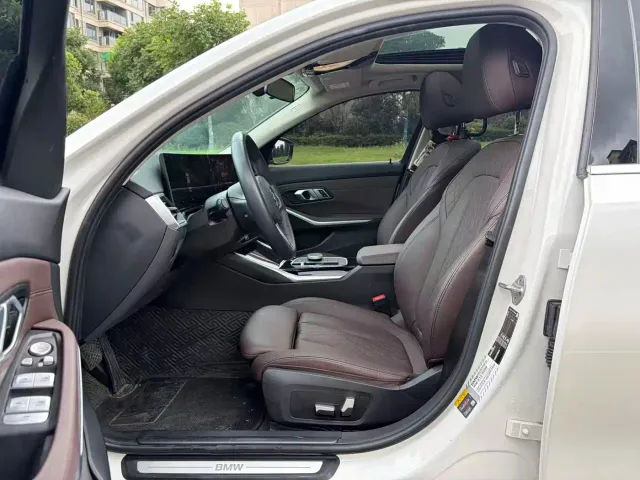 BMW i3 — Фото автомобиля 12