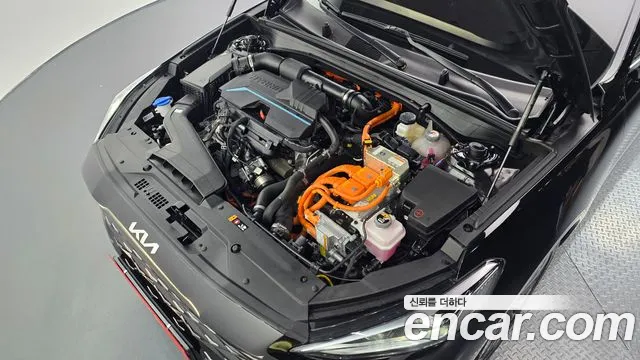 Kia K8 Hybrid — Фото автомобиля 9