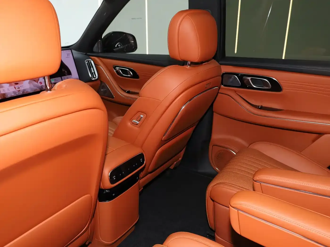 Geely Galaxy Galaxy M9 2025 Base Model — Фото автомобиля 13