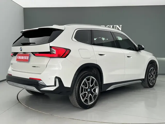 BMW BMW X1 2023 sDrive25Li M Sport Package — Фото автомобиля 14