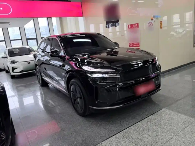 Onvo L90 — Фото автомобиля 3